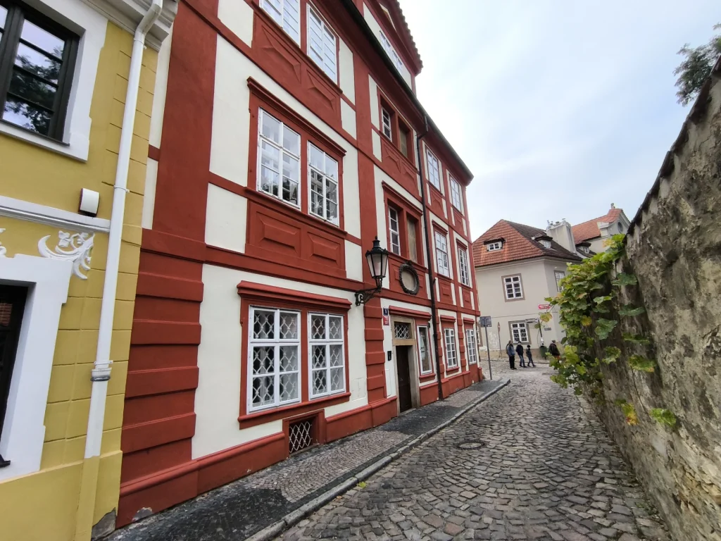 Colourful houses along Nový Svět.